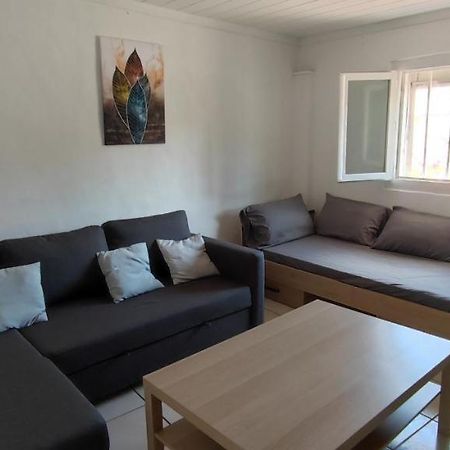 Appartement 45 M² Proche Du Centre Ville Lunel  Eksteriør bilde